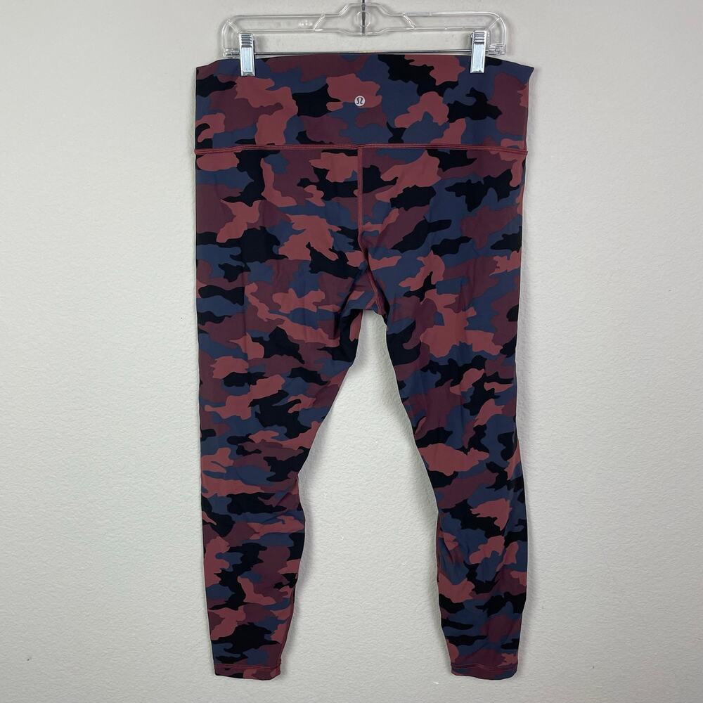 Lululemon Maroon Gray Camo Print Leggings 16 - Picture 4 of 7